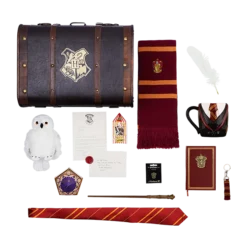 Warner Bros Best Sellers Gryffindor Gift Trunk
